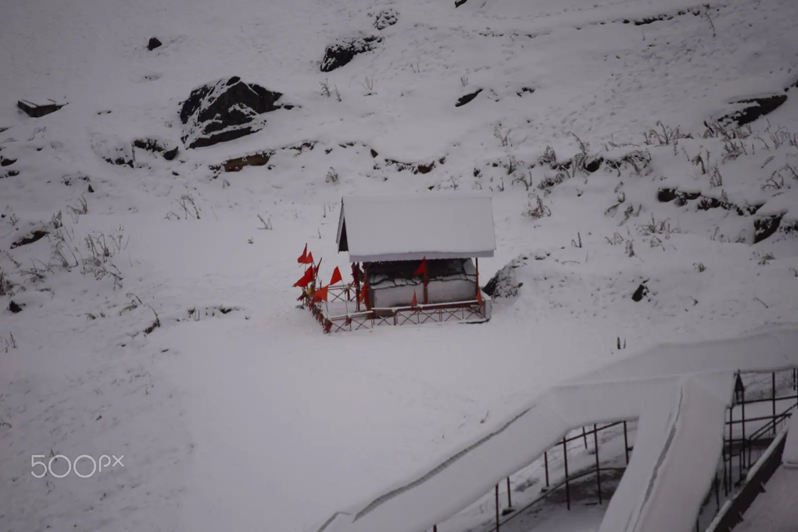 The cable car running from Joshimath up to the meadows of Auli, Uttarakhand